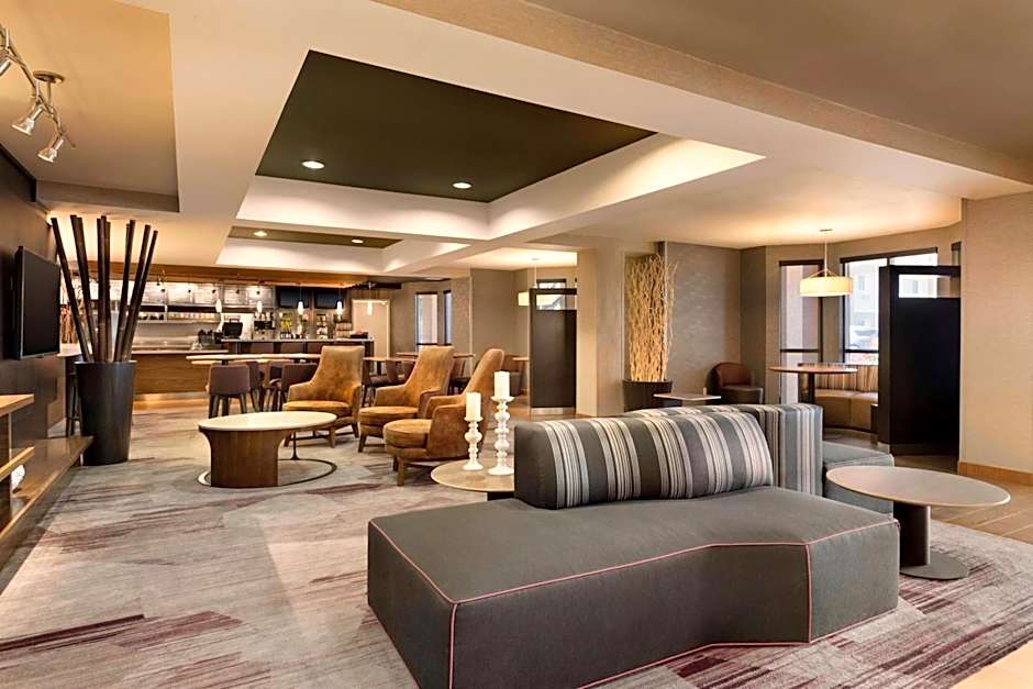 Photo 1 of 25 of Courtyard by Marriott Bloomington Normal