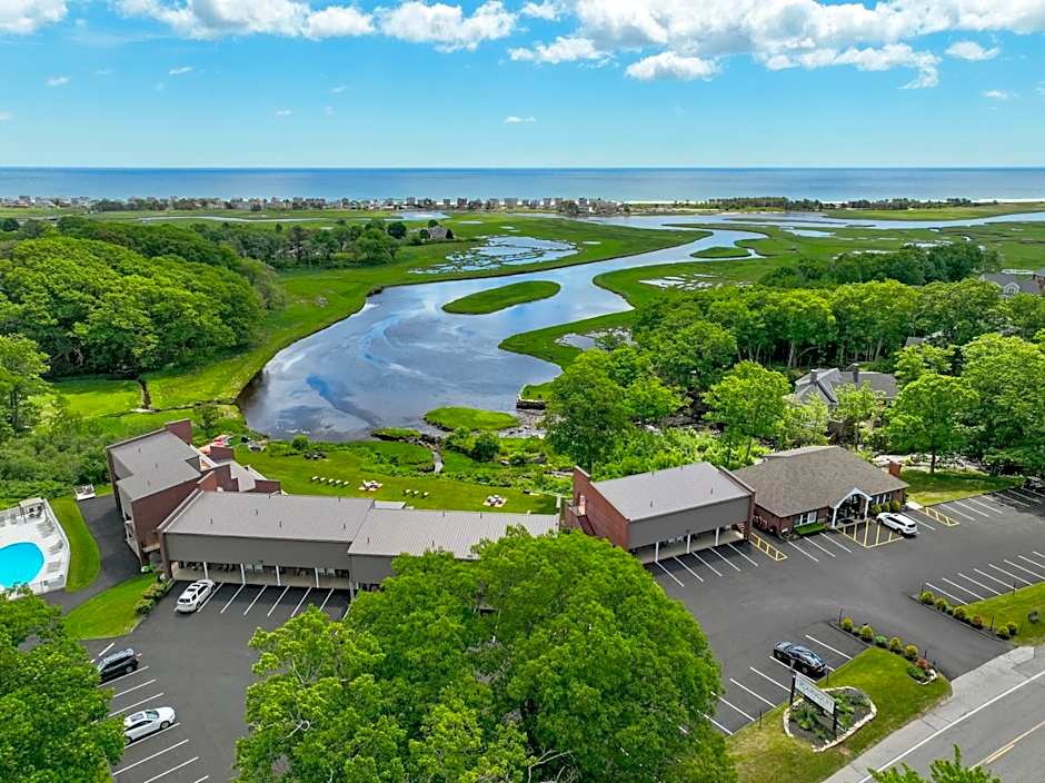 Ogunquit River Inn & Suites