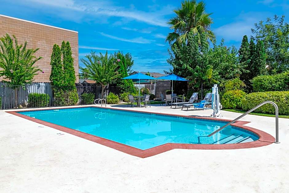 Hampton Inn By Hilton & Suites Sacramento - Cal Expo