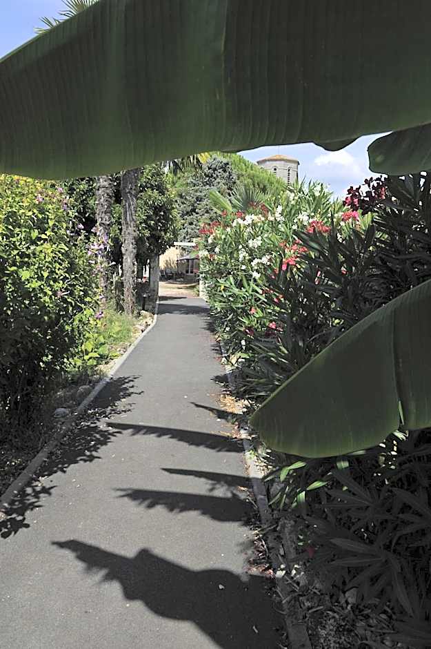 Jardin d'arcy - chambres d'hôtes avec piscine et SPA