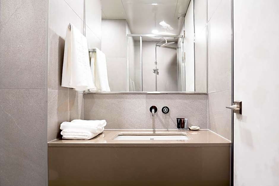 Eden Foret Hotel