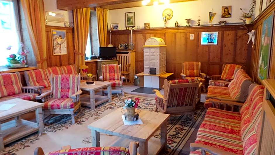 Hotel Pordoi - Fam Furgler