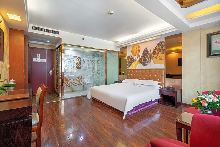 Yiwu Yuejia Business Hotel