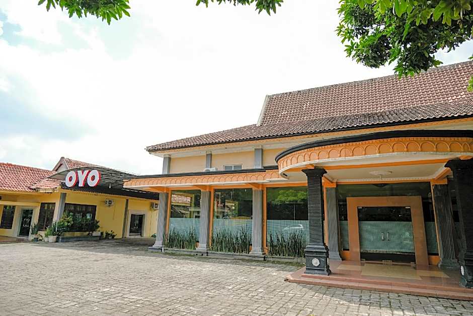 OYO 1984 Hotel Istana Family Syariah