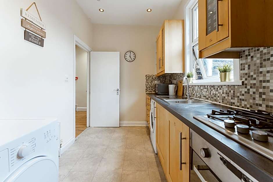 Mile End Rooms – London