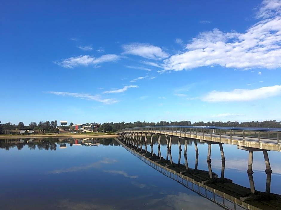 Coastal Waters Motor Inn