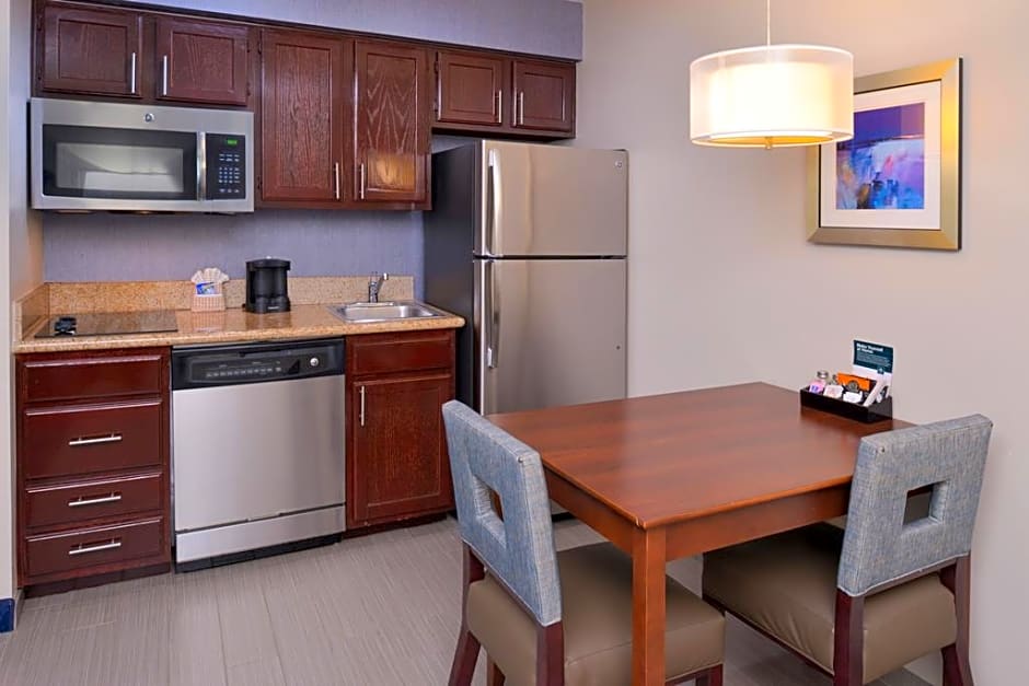 Homewood Suites by Hilton Dallas-Lewisville