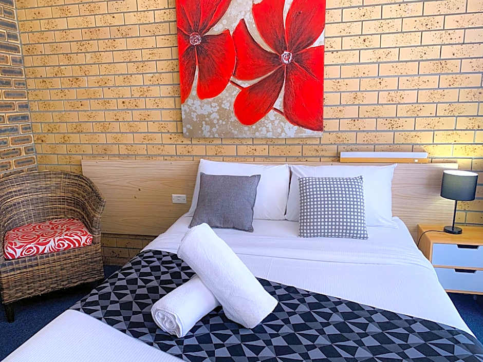 Squatters Homestead Motel