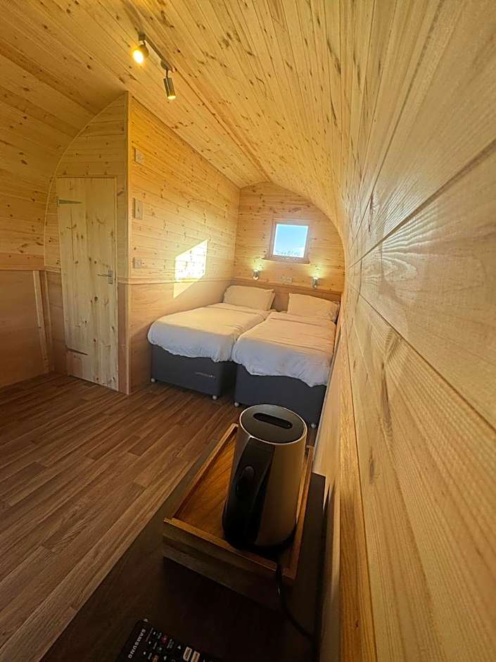 Rodway Hill Golf & Eco Pod Hotel