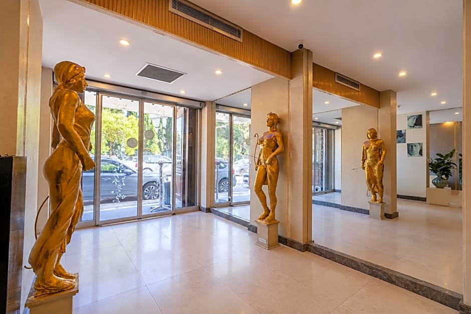 May Park Hotel