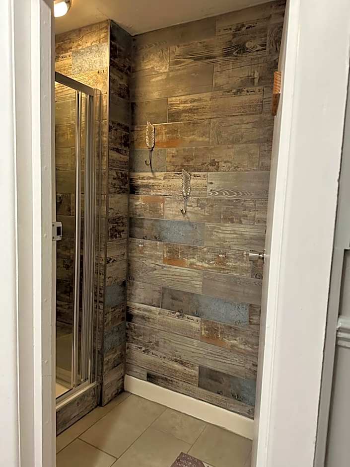 The Boho - 4 min walk to beach & town