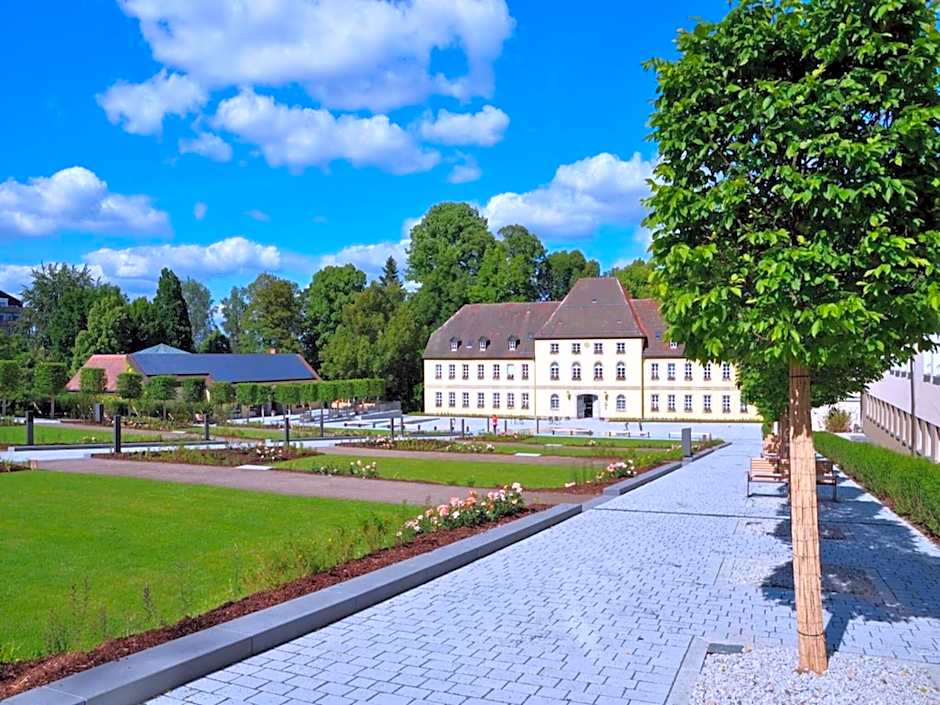Spa & Wellnesshotel Bad Alexandersbad - Fichtelgebirge by Belvilla
