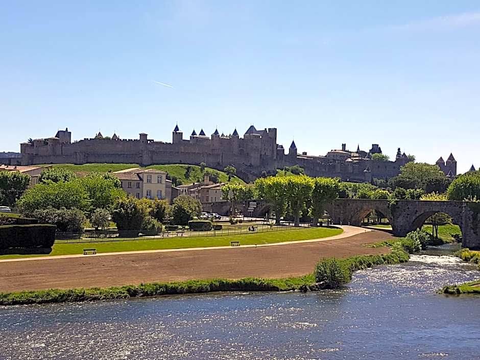 Carcassonne Town House, Rue Barbès
