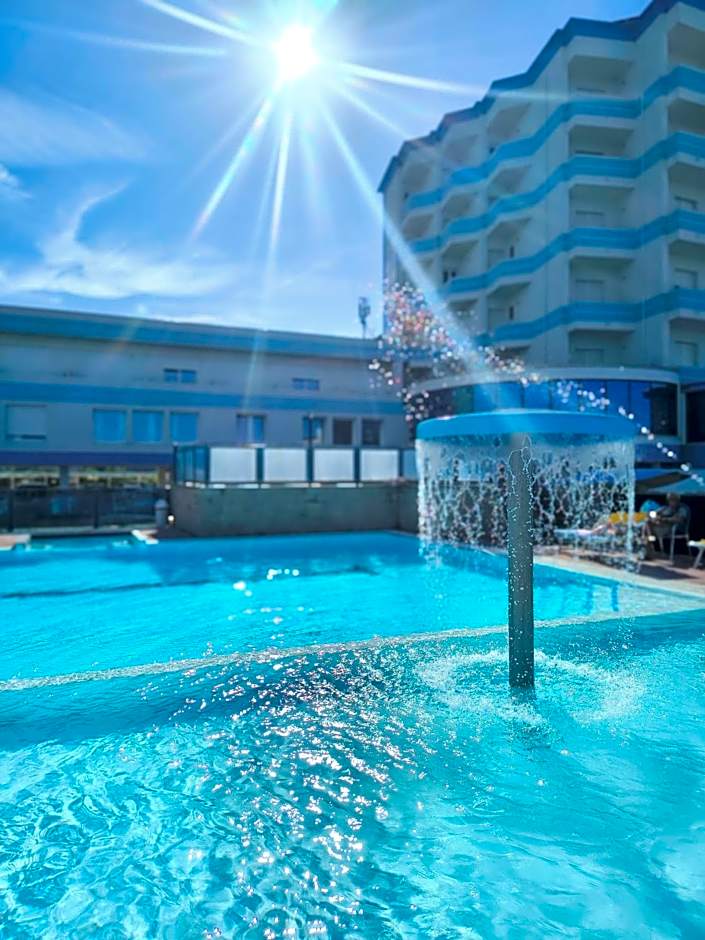 Hotel Asiago Beach