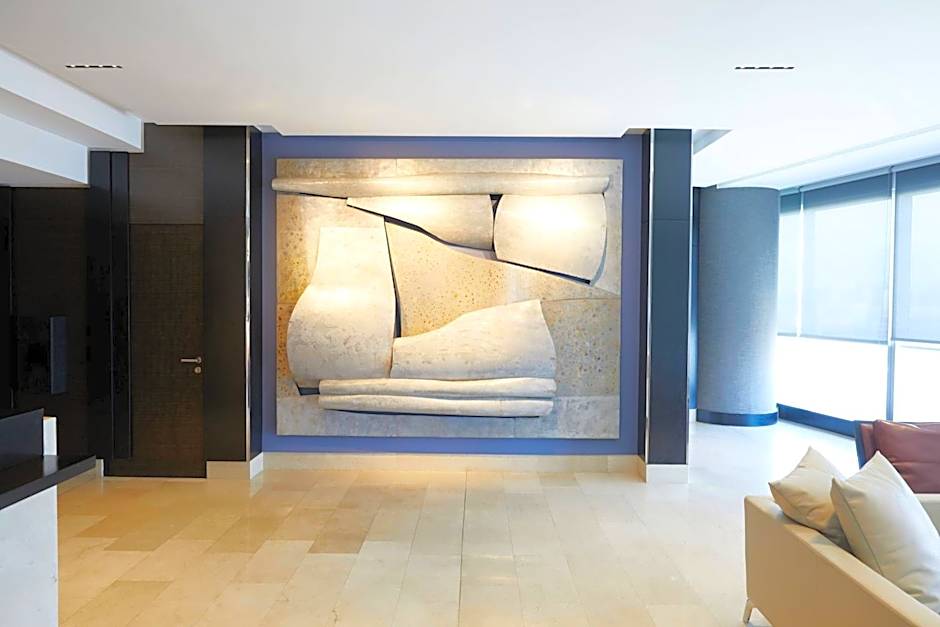 AC Hotel by Marriott® Santiago Cenco Costanera