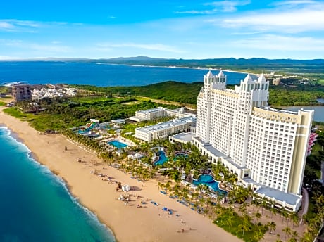 Riu Emerald Bay - All Inclusive