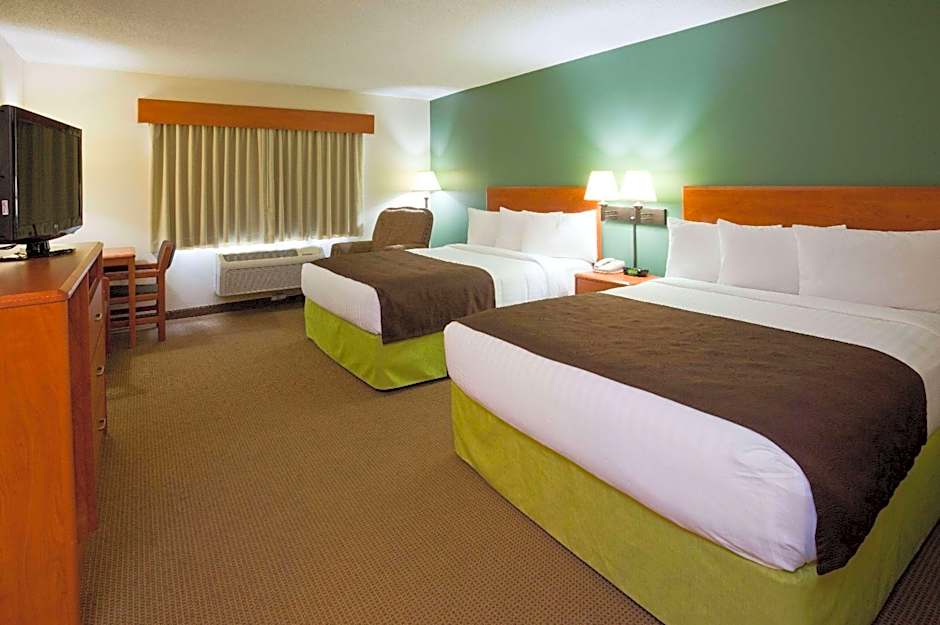 AmericInn by Wyndham Thief River Falls