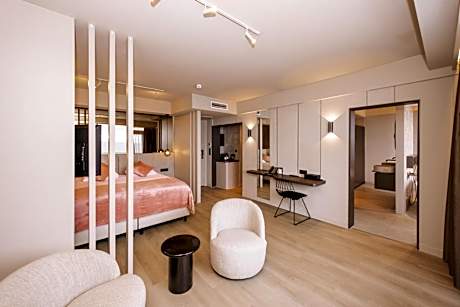 Superior Suite with Sea View