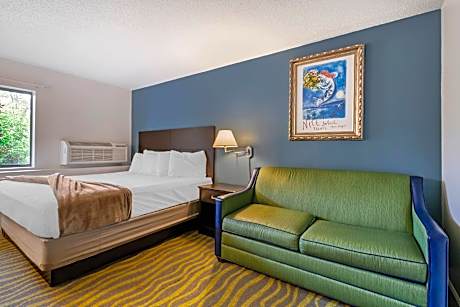 Quadruple Room with Whirlpool - Non Smoking