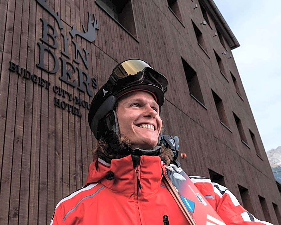 BinderS Budget City-Mountain Hotel