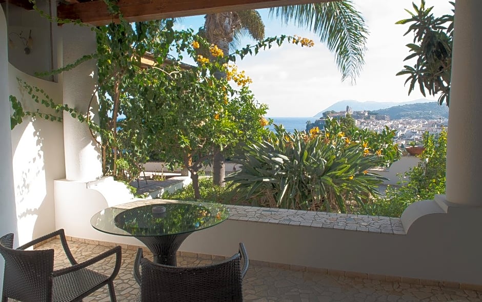 Hotel Villa Enrica - Aeolian Charme