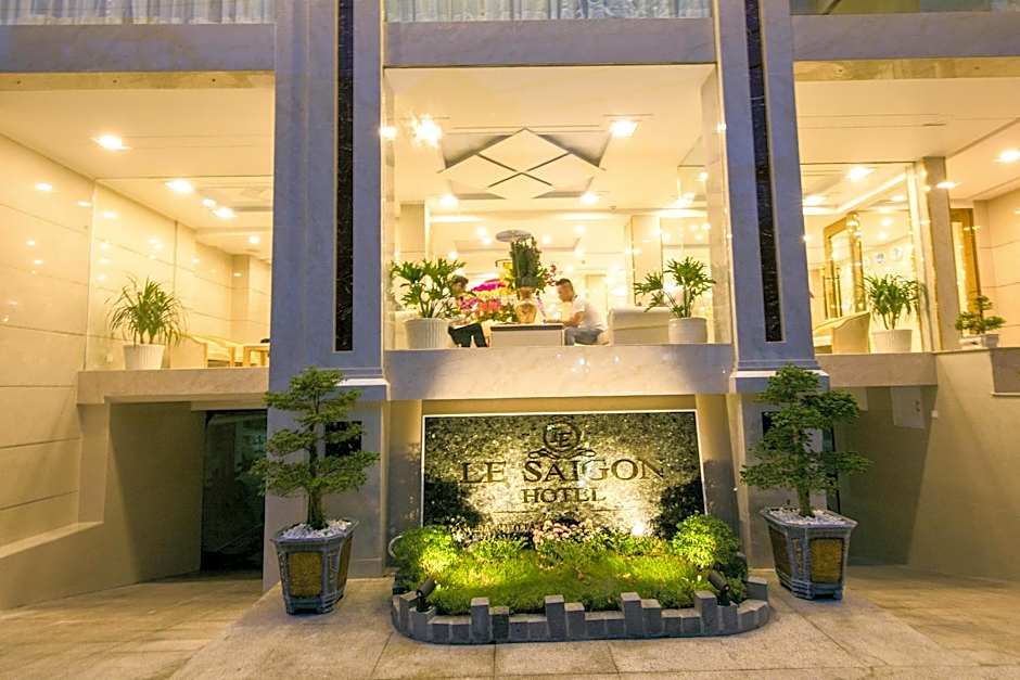 LE SAIGON HOTEL