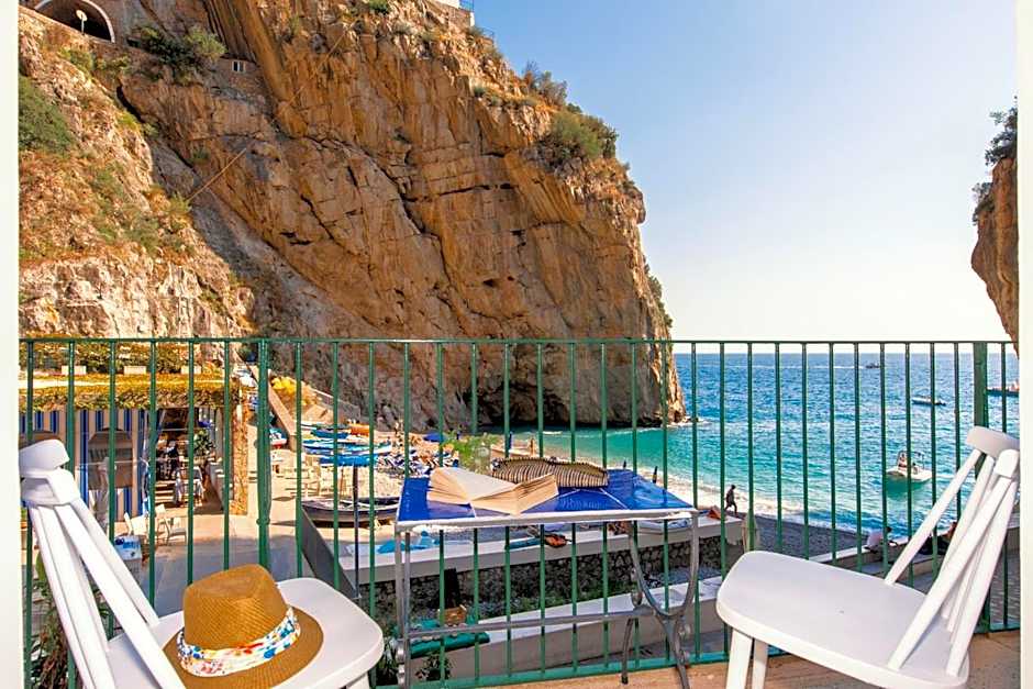 Hotel Alfonso A Mare