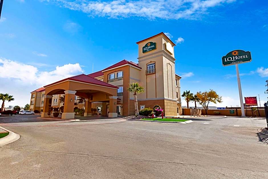 La Quinta Inn & Suites by Wyndham Cd Juarez Near US Consulate