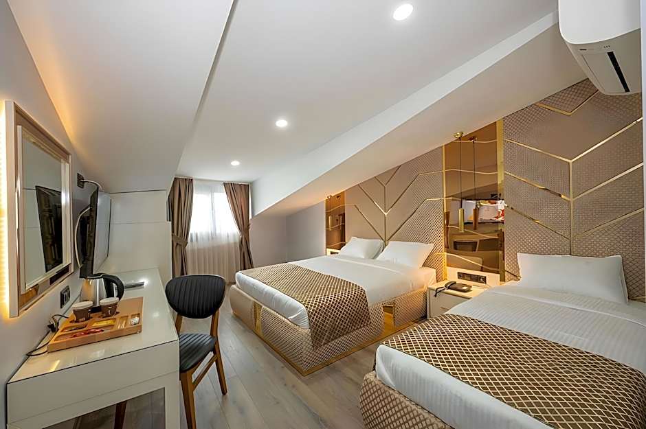 Luxury Airport Hotel By Zazzoni-İstanbul Airport