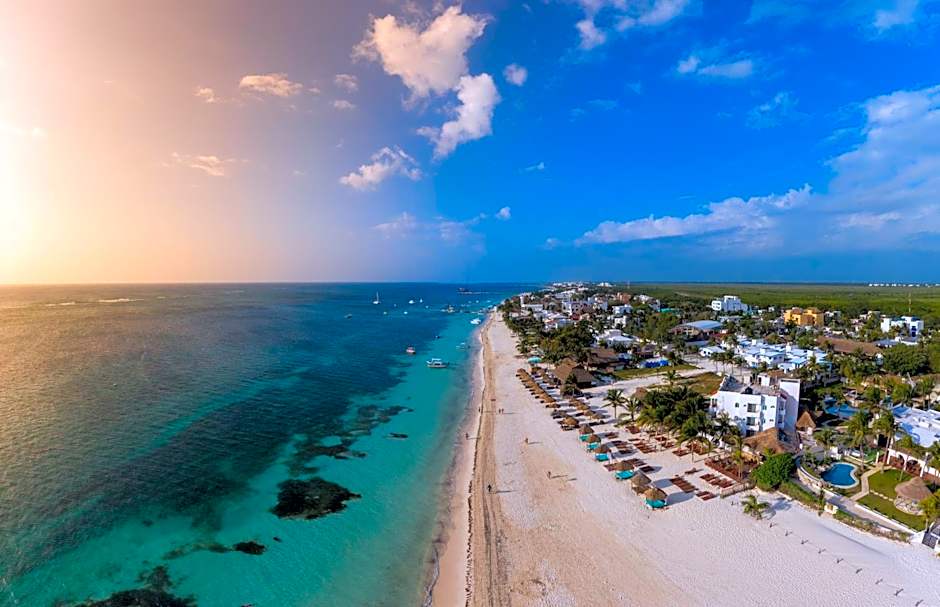 HOTEL & BEACH CLUB OJO DE AGUA