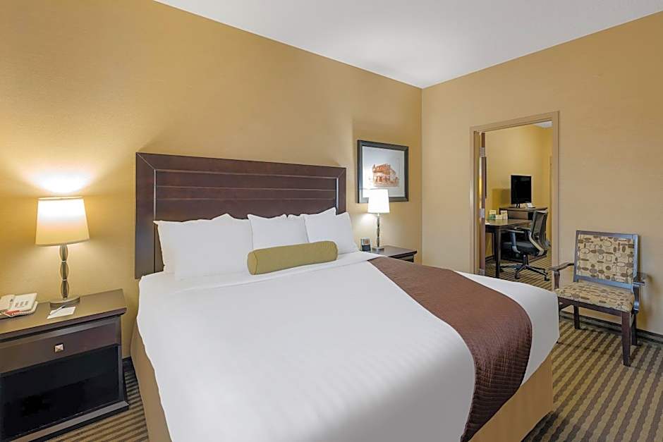 Best Western Sunrise Inn & Suites