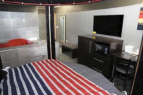 King Room with Whirlpool