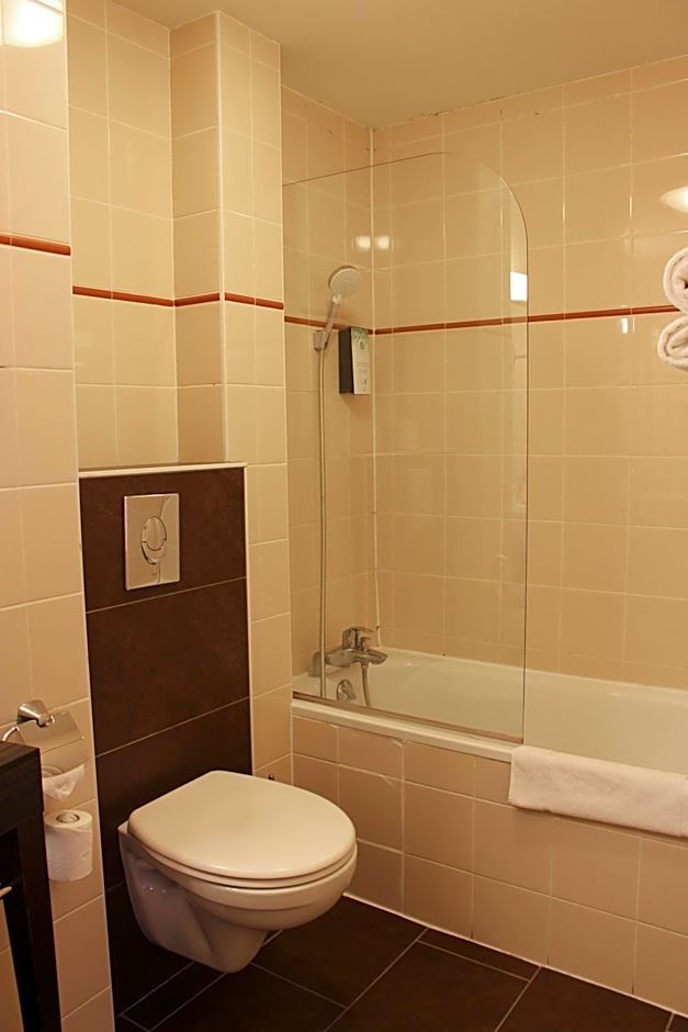 Kyriad Hotel Dijon Centre Gare
