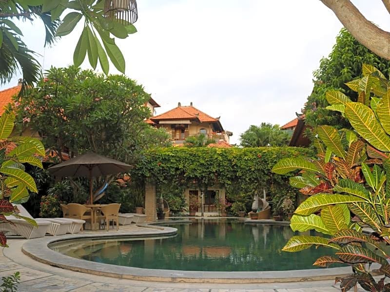 Kusnadi Hotel