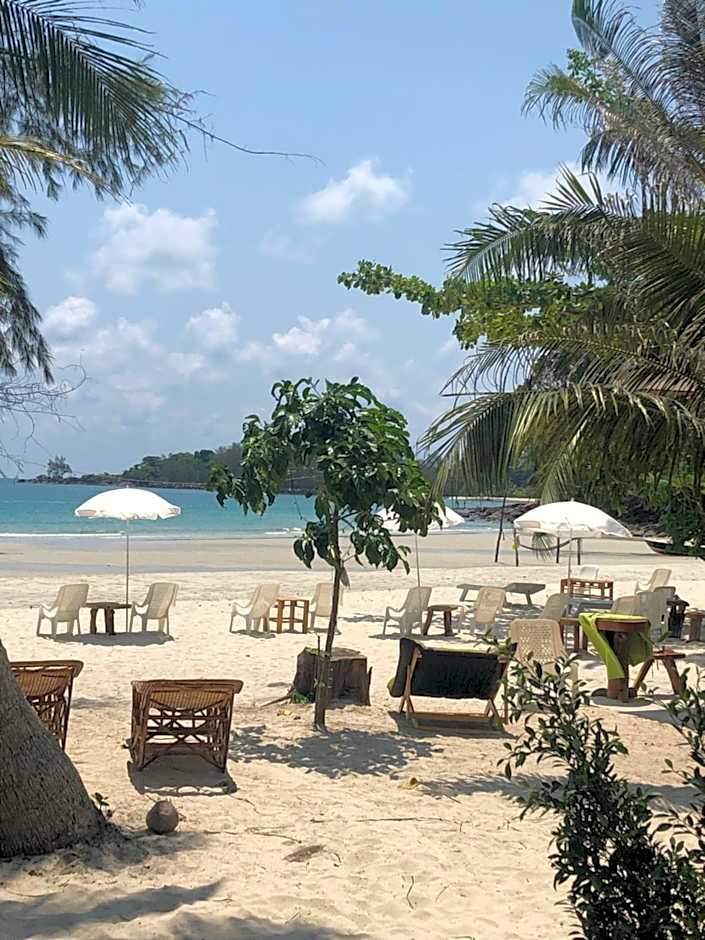 Foto 1 di 19 di Bungalow, Beachfront