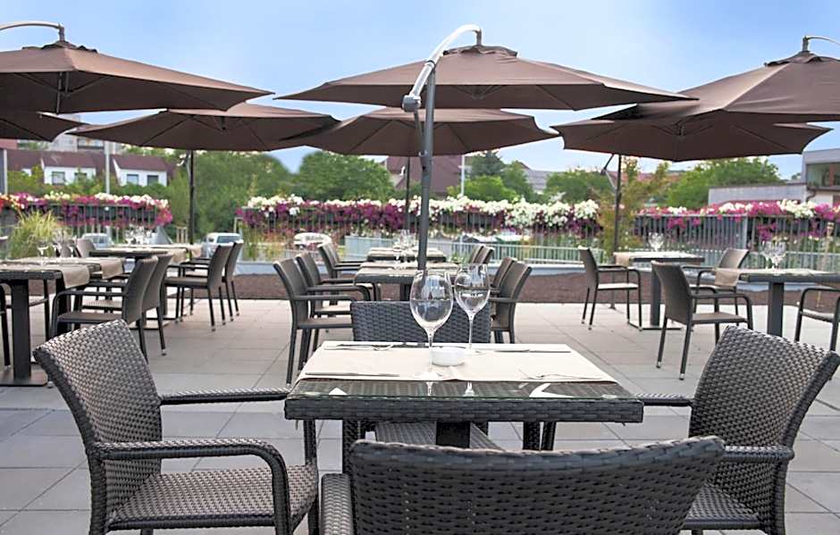 Lifestyle Hotel