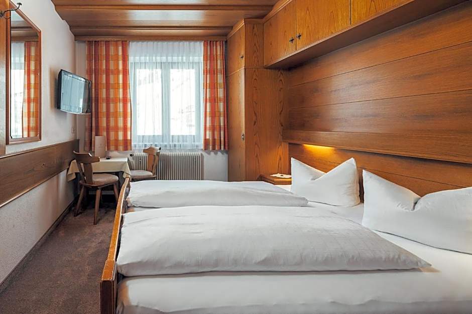 Hotel Edelweiss Superior