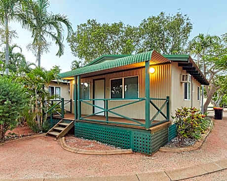 Two-Bedroom Villa (Sleeps 4)