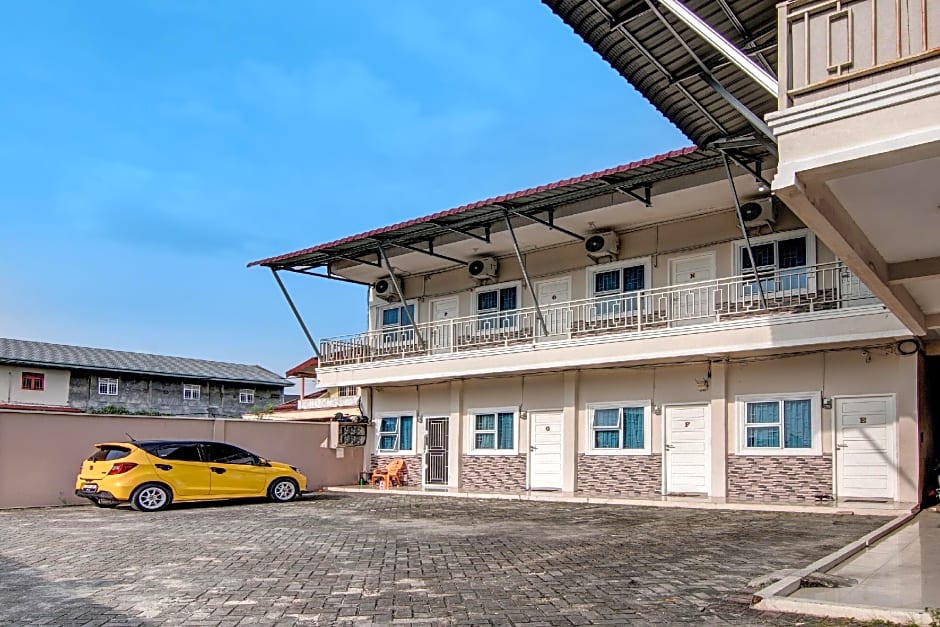 Hotel O Putri Homestay Syariah Near SPBU 14.282.694 (Air Hitam)