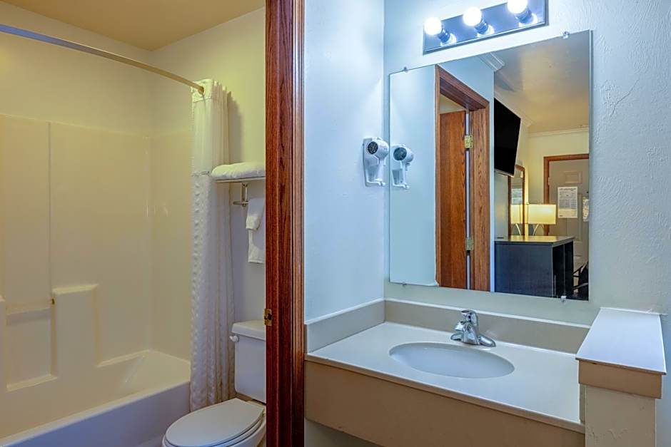 Travelodge by Wyndham Livingston Yellowstone