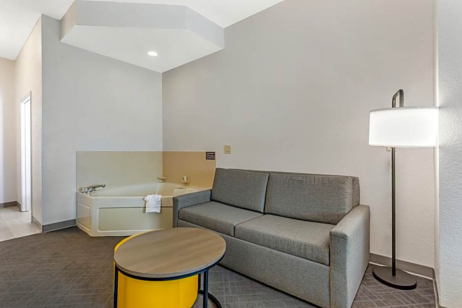 Comfort Suites Nacogdoches