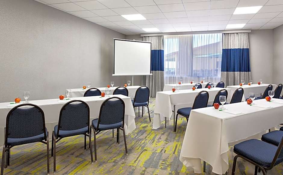 Holiday Inn Hotel & Suites Daytona Beach On The Ocean By IHG