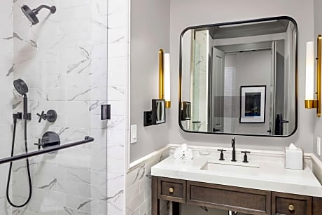 Studio 1 King Deluxe