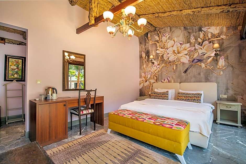 Layla Gocek Adults only