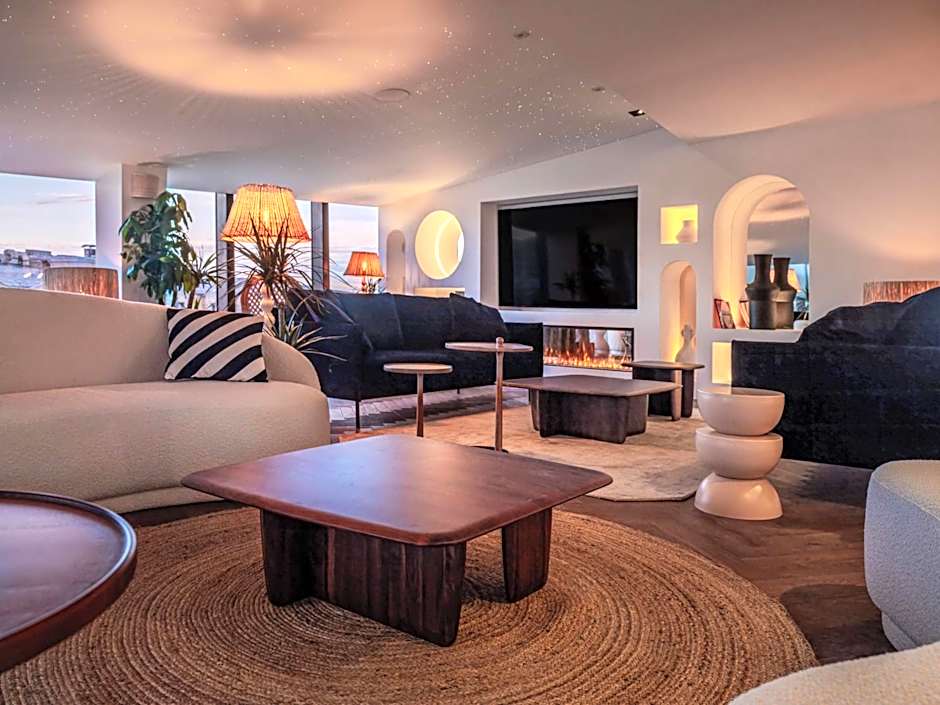 DoubleTree by Hilton Nice Centre Iconic, France