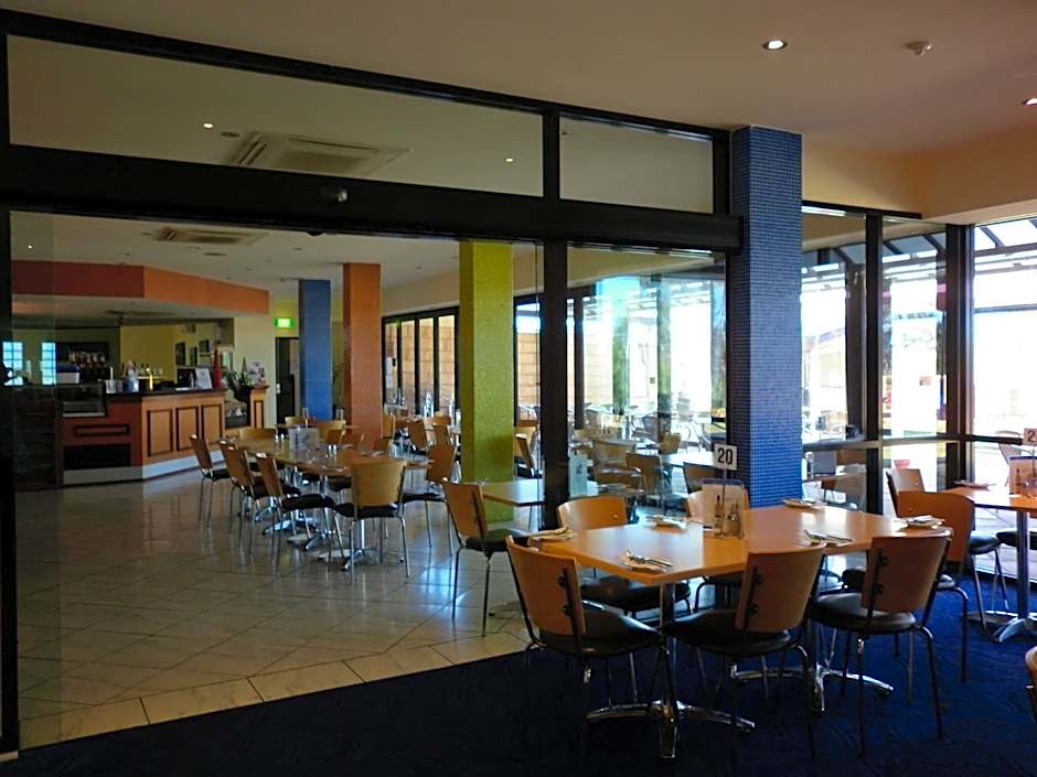 New Whyalla Hotel