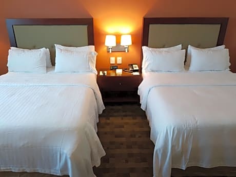 Standard Room with Two Queen Beds