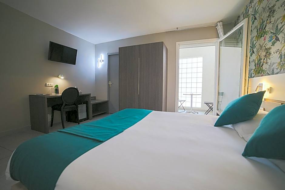 Holidays & Work HOTEL