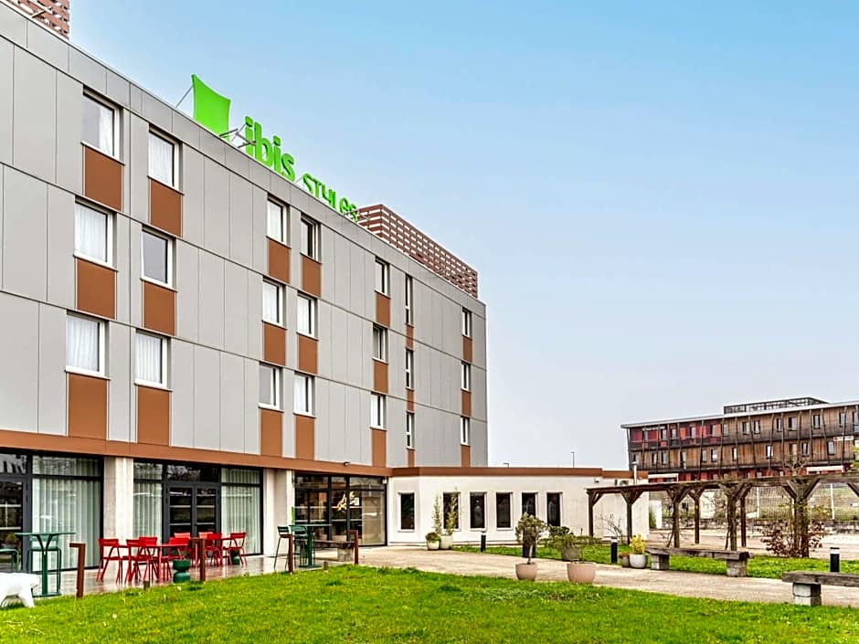  Ibis Styles Dijon Nord Valmy
