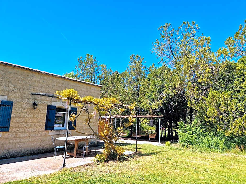 Mas du Rollier Chambres d'hôtes